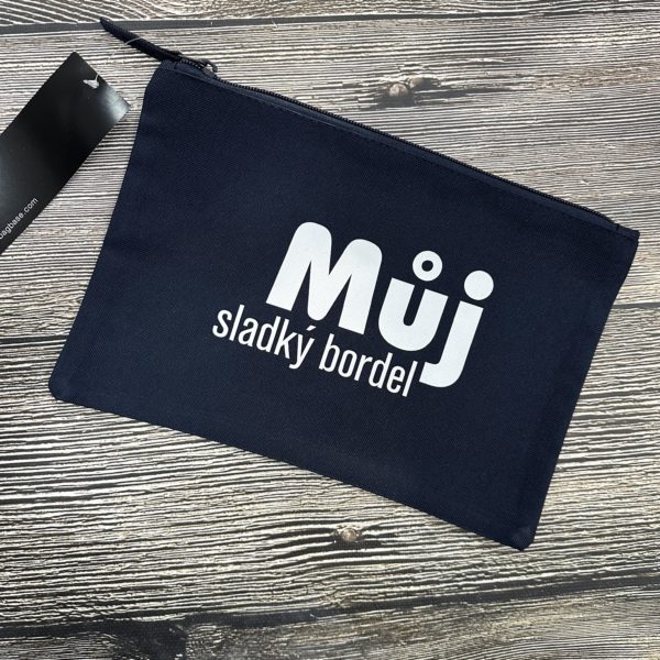 DIA taštička – BAG BASE – Tmavě modrá s bílým nápisem: Můj sladký bordel